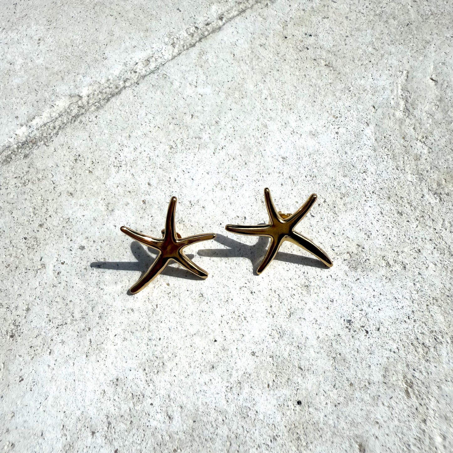Gold starfish