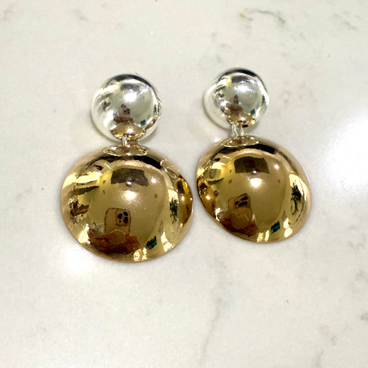 Silver and gold circles