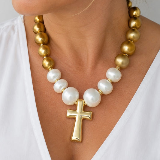 Cross and big circles